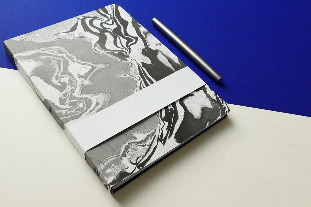 kumo_arashi_carnet_stylo2